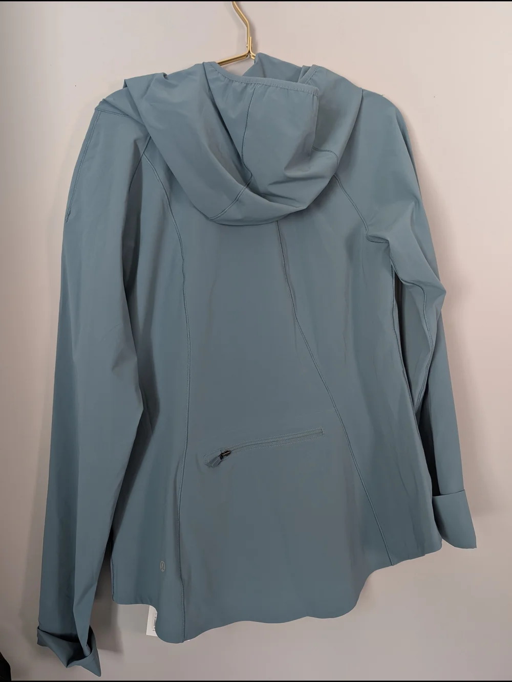 NWT Lululemon Mist Over Windbreaker Jacket - Dusty Blue
